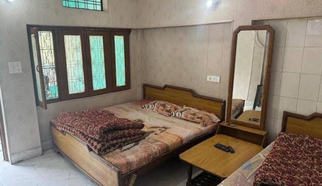 Hotel Sunil Lodge in Gaurikund