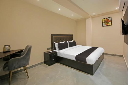 Hotel TUNIGHT in Ghaziabad