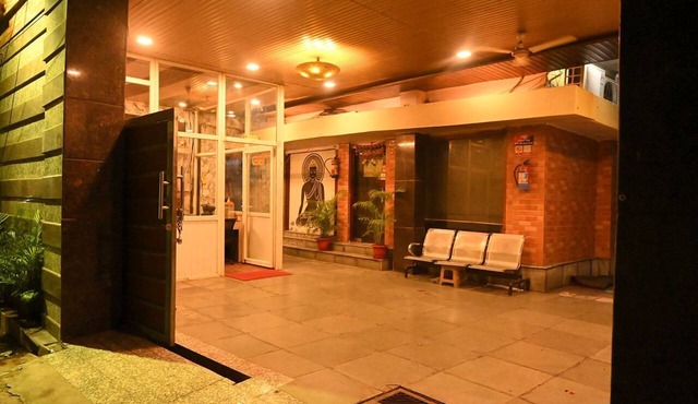 Hotel Vills - Stay in Luxury Guest House