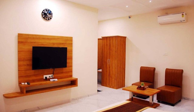 Hotel Wing Orbit