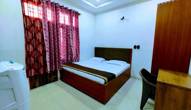 Hotel Yolo- Chandigarh