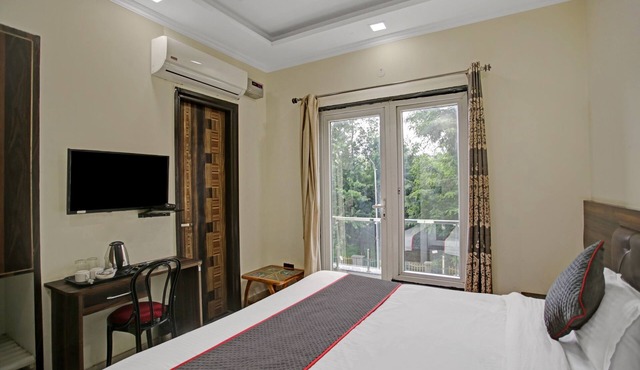 Imperial Hotel Noida