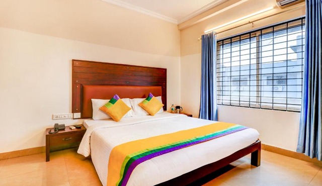 Itsy Hotels Ammu Regency