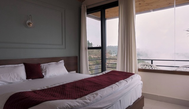 Ivaara Resort in Pauri