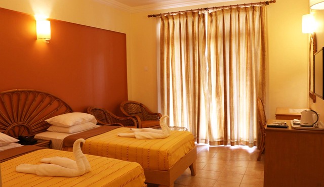 Kingstork Beach Resort