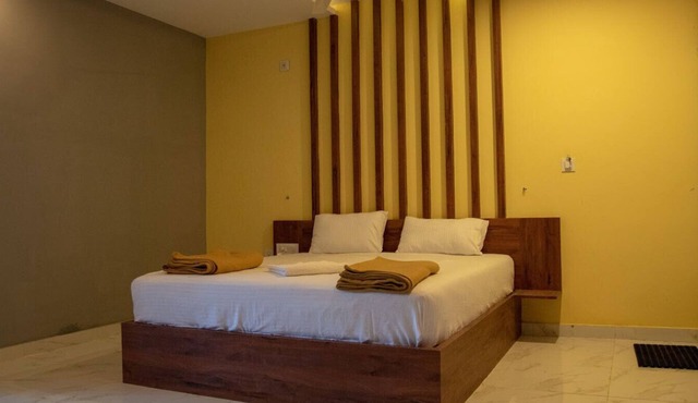 Lago Palm Resort in Anekal