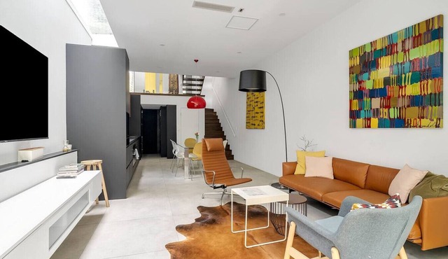 Leichhardt 3-Level Family House | Near CBD in Leichhardt