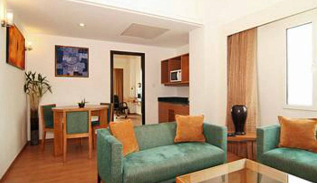 Lemon Tree Hotel, East Delhi Mall, Kaushambi