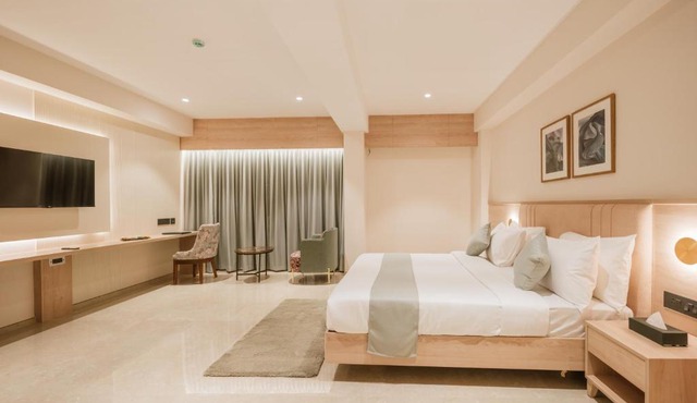 Loft Business Hotel