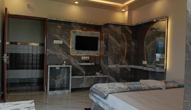 Lokenath Resort
