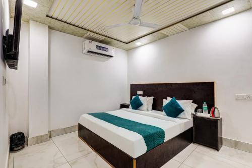 Mauryan Signature hotel Devli Khanpur