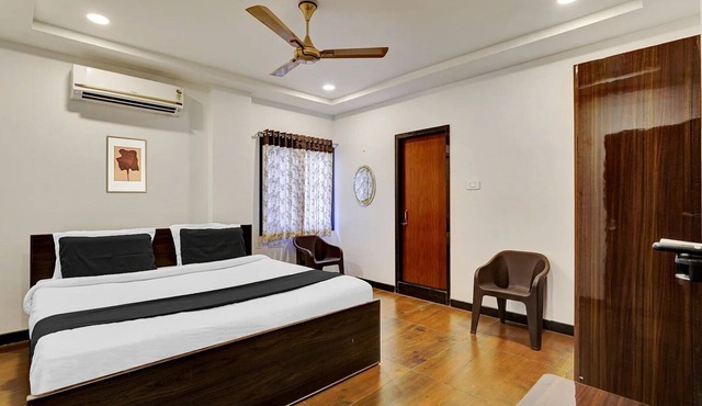 MEDI KONDA GRAND in Nellore