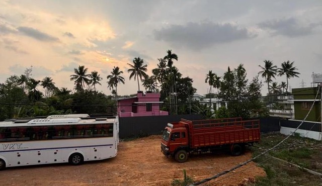 MIRACLE inn NEAR AL-AMEEN COLLEGE