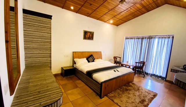 Mist n Meadows Resort in Rajgarh
