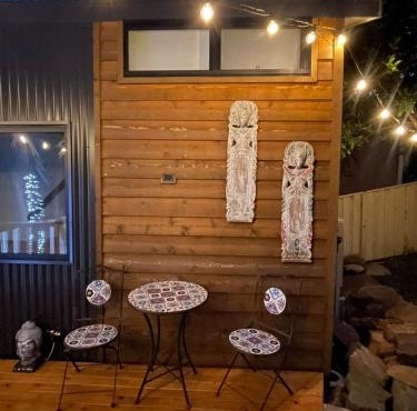 Modern Kiama Tiny House - A unique coastal escape in Kiama
