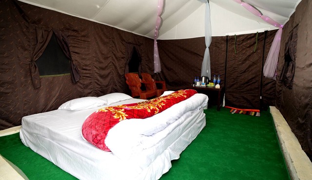 MYSTERY HILLS RESORT