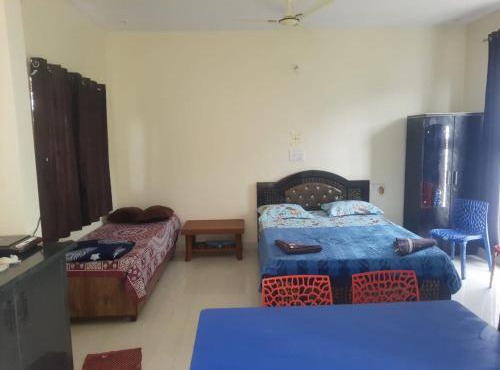 Nandi Skandagiri Guest House