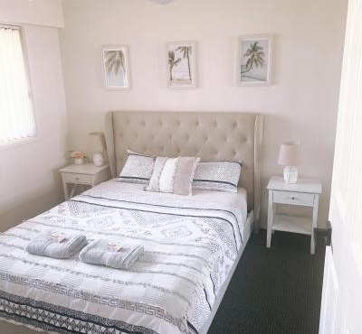 Nautilus Hamptons Style Beach Apartment Merimbula in Merimbula