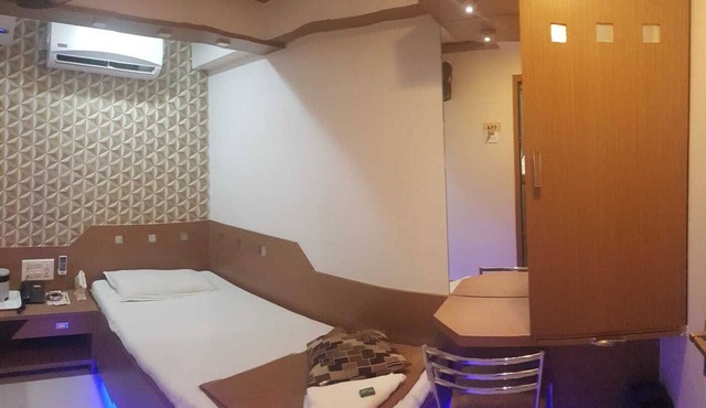 Nice Guest House in Mumbai