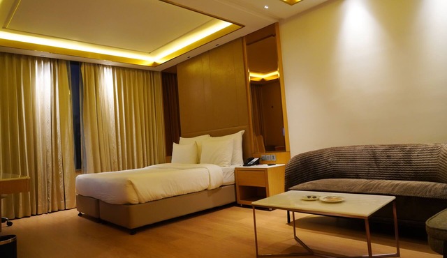 Nirvana Luxury Hotel Ludhiana in Ludhiana