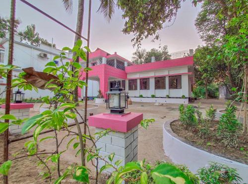 Noor Aman Guest House