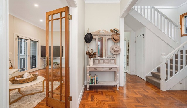 Offshore Beach House in Merewether