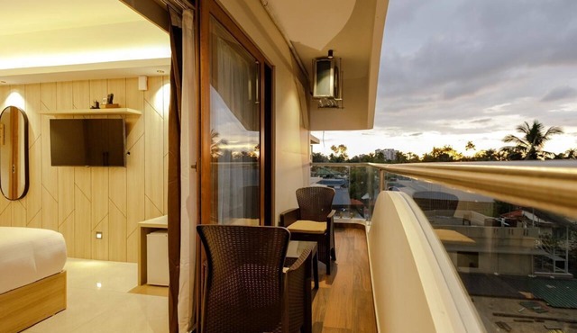 Olwen Suites