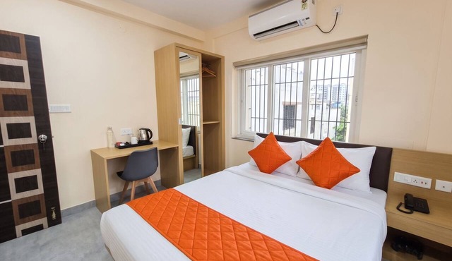 OnlyStay Corporate Suites Newtown
