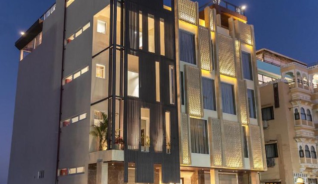 Oraka by My Downtown Aura Hotel