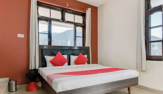 OYO 12442 Twilight Guest House in Dalhousie