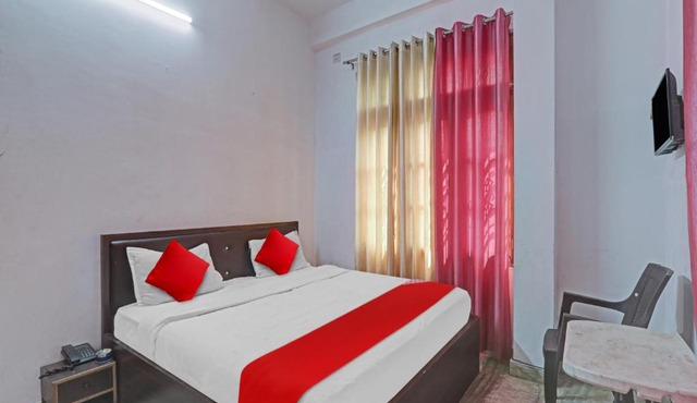 OYO Flagship 81112 Krishna Villa