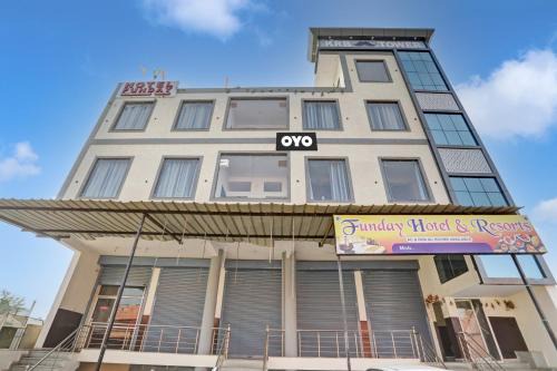 OYO Hotel Funday