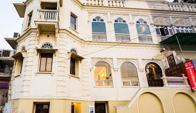 Palace On Ganges - Heritage Hotel