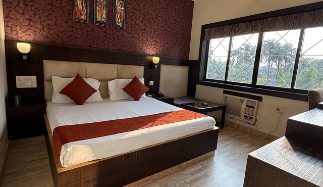 Palm Village Resort