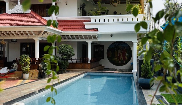Parudeesa Luxurious Heritage Palace Private Pool & Free Breakfast Kochi , Kerala, INDIA in Kāladi