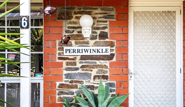 Periwinkle - 6 Berrima Pl, Carrickalinga in Carrickalinga