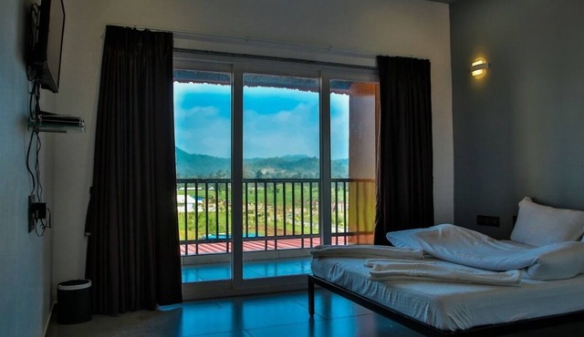 Polo Heritage Resort in Vijayanagar