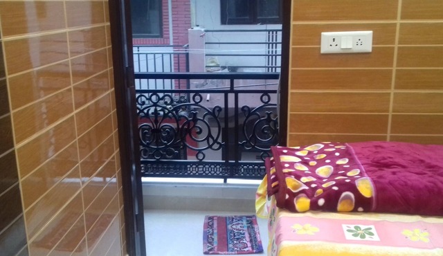 Posh S.delhi Foreigners Area, V.safe, Lajpat Ngr-2