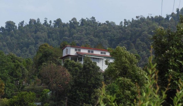 Qayamat- A Boutique Cottage, Manali