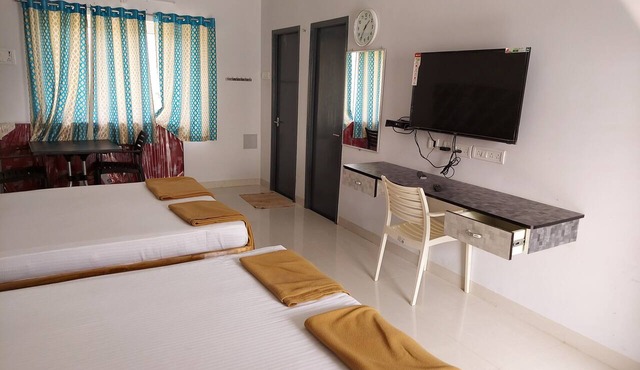 Quiet Home Pondy in Vanur
