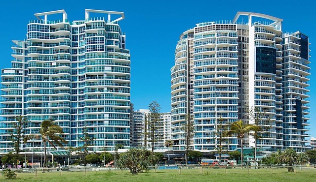 Reflections On The Sea Unit 1501a On Coolangatta Beach, Ocean and Coastline views with Wi-Fi Inc. in Coolangatta