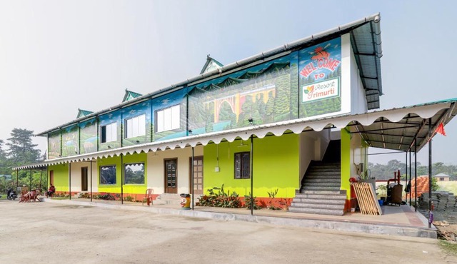 Resort Trimurti