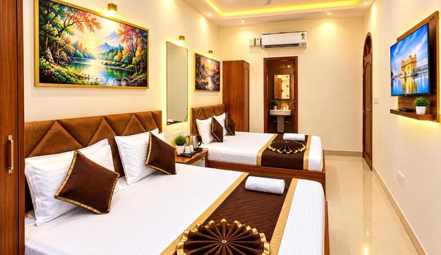 Royal Corner - 450 Mtrs Near Golden Temple in Amritsar
