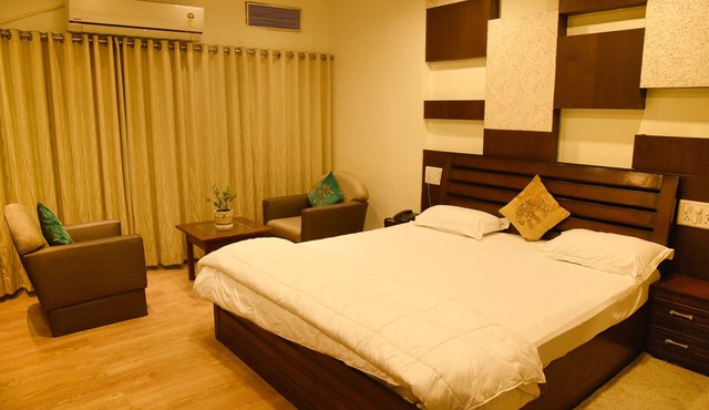 Royal Palms in Nagpur