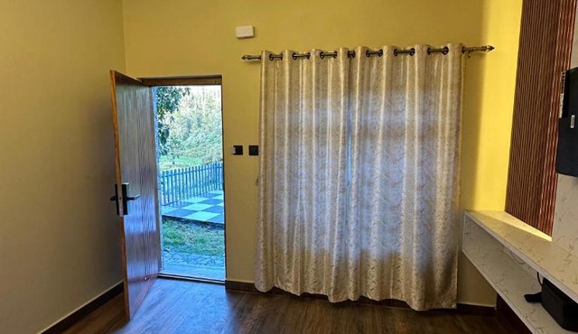 RR Forest View