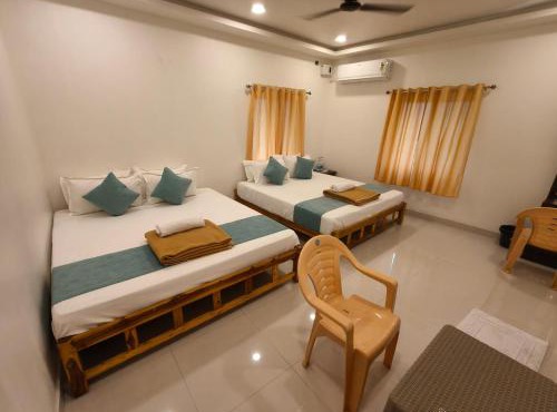 Saai Residency Rooms & Party Hall
