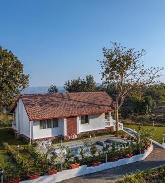 SaffronStays Mariposa by the River Sol, Karjat