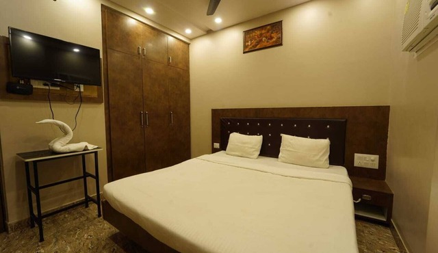 Saharsh Banquet Hall And Hotels