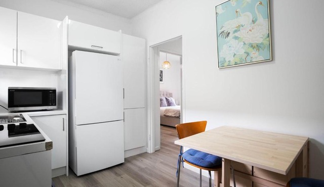 Sammy's Seaside Hideaway in Henley Beach in Henley Beach