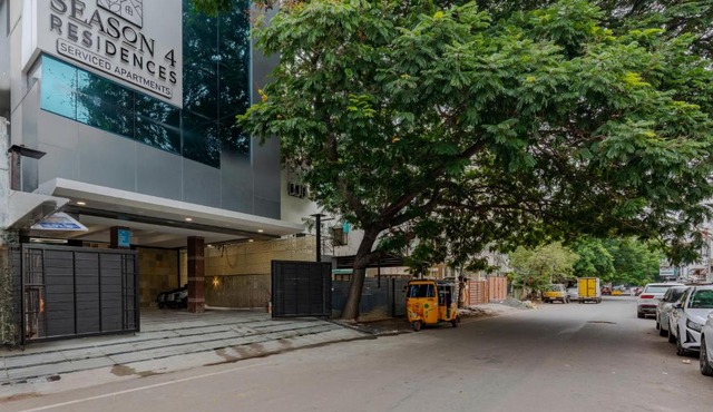 Season 4 Residences -T Nagar, Near US Biometrics , Valuvarkottam, Sooriya Hospital Kodambakkam High Road,Mahalingapuram